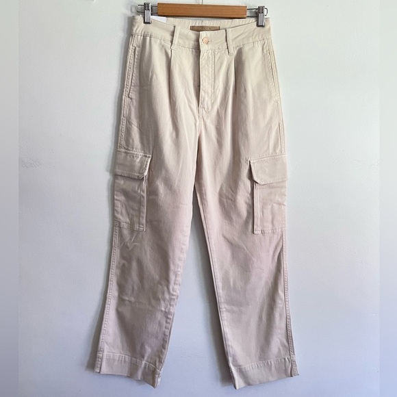 JOE’S THE PRECIOUS CARGO
HIGH RISE CARGO PANT // DOUBLE CREAM - Picture 2 of 8